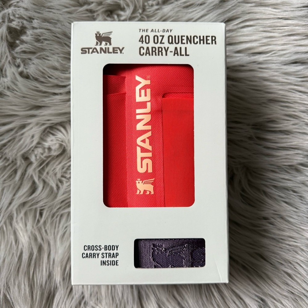 STANLEY All Day 40 oz. Quencher Carry-All in Tigerlily Plum NWB - Picture 8 of 10